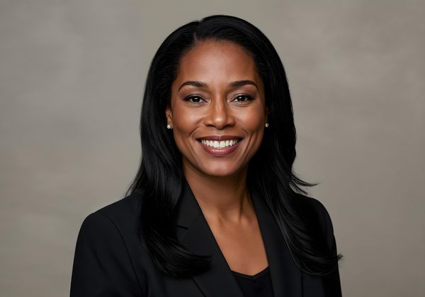 Dina R.
